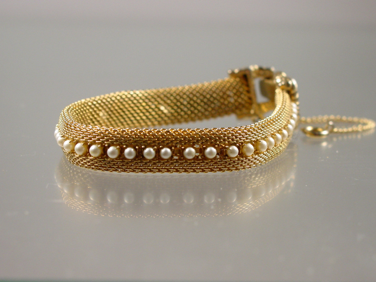 Chanel Gold-tone Cc Faux Pearl Bracelet in Metallic | Lyst